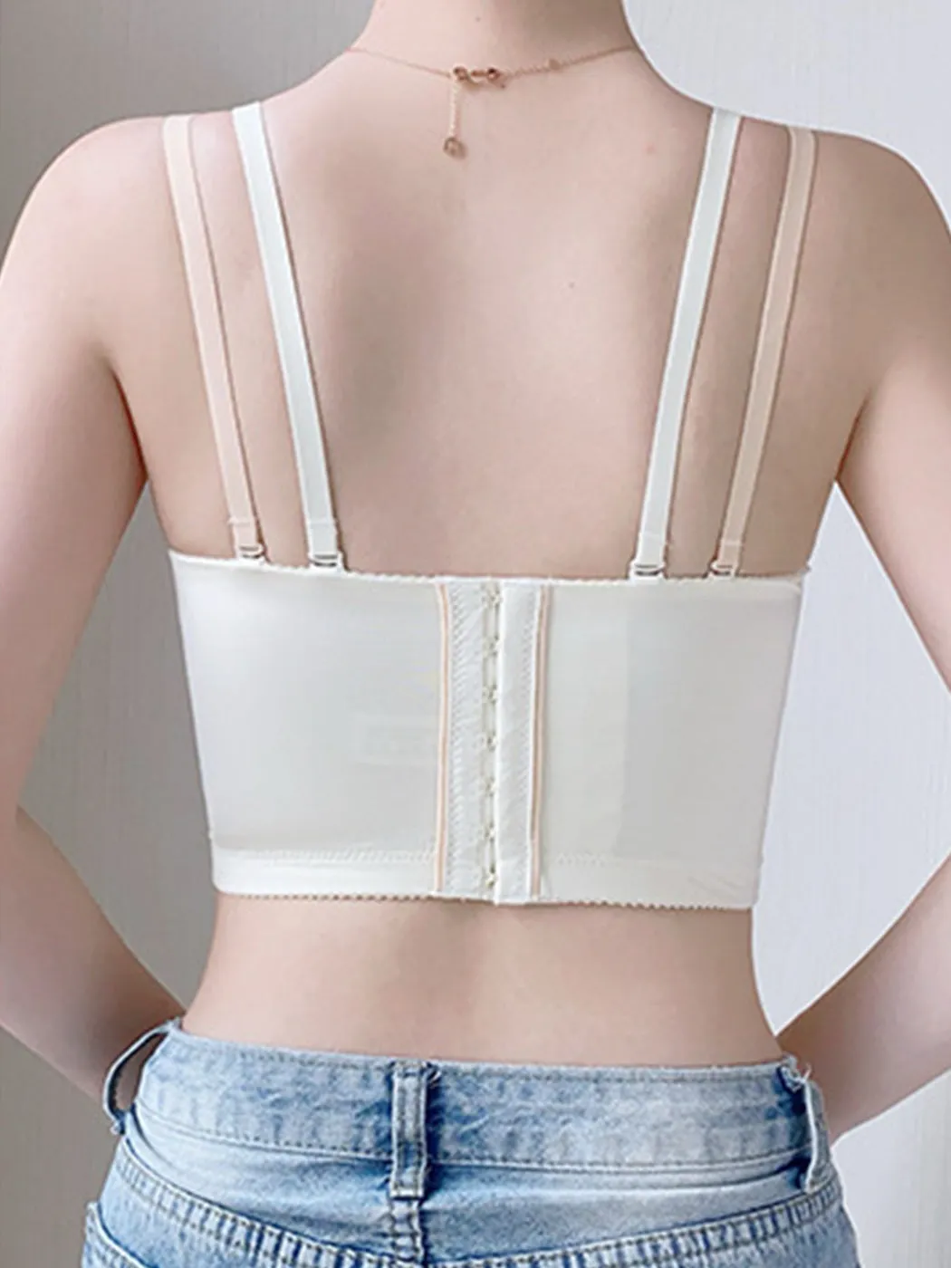 Invisible Push-Up Wire-Free Back-Smoothing Strapless Bra